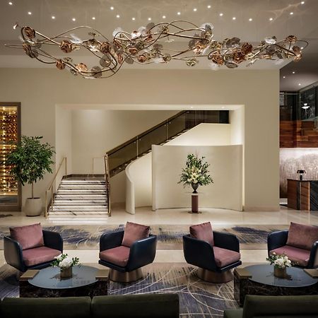 The Ritz-Carlton, Toronto Hotel Exterior photo