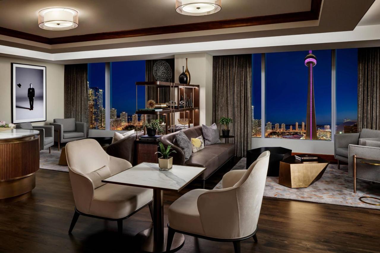 The Ritz-Carlton, Toronto Hotel Exterior photo