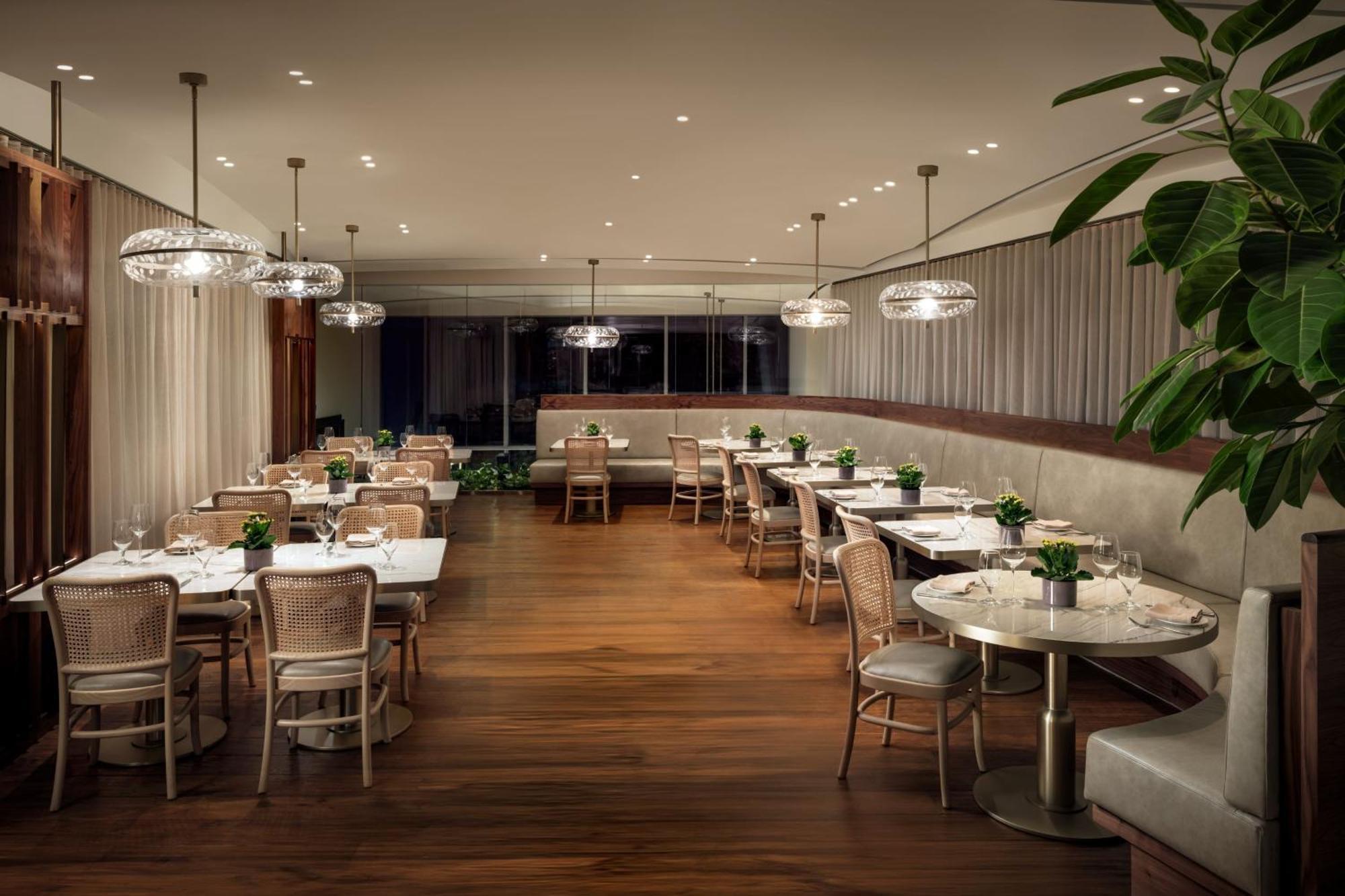 The Ritz-Carlton, Toronto Hotel Exterior photo